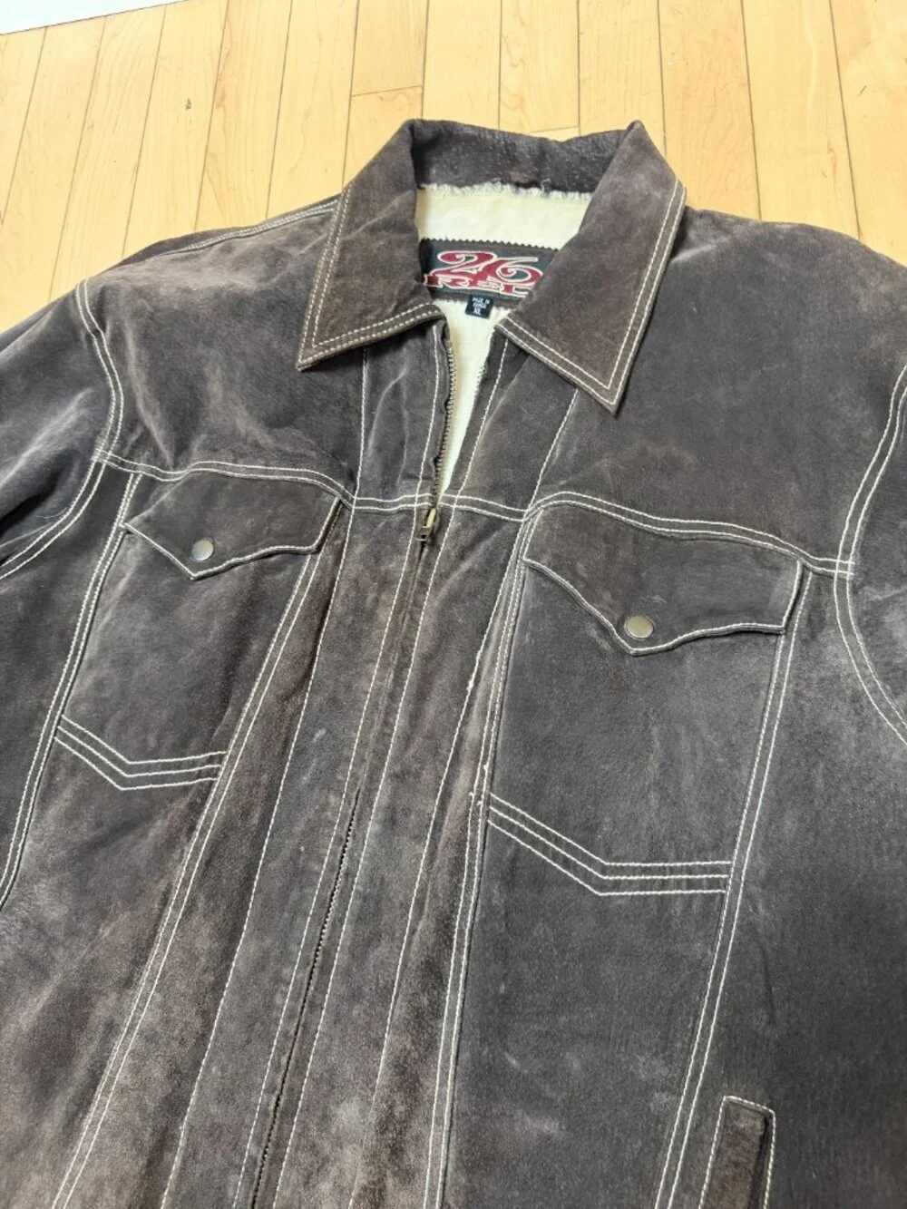 26 Red vintage brown suede motorcycle jacket with contrast stitching Size XL